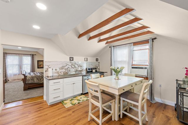 2707 Garfield Avenue 3, Minneapolis, MN 55408