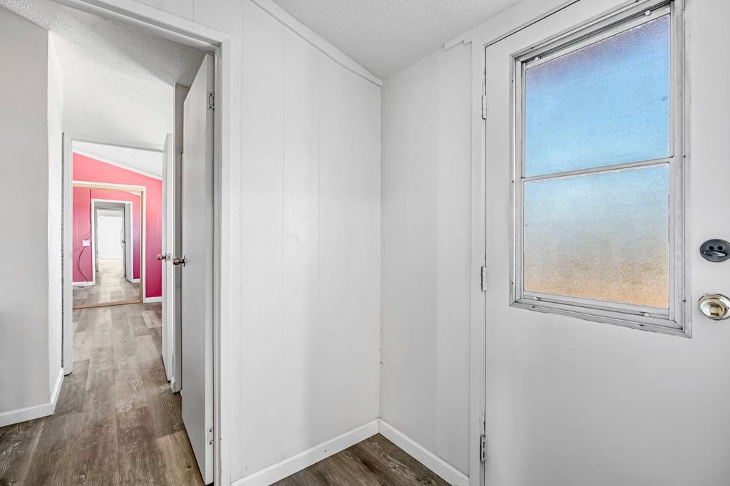 Image 18 of property listing at 27062 Road 400, Madera, CA 93636