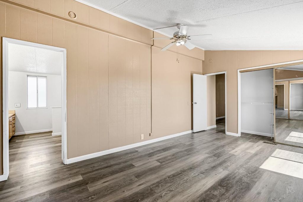 Image 26 of property listing at 27062 Road 400, Madera, CA 93636