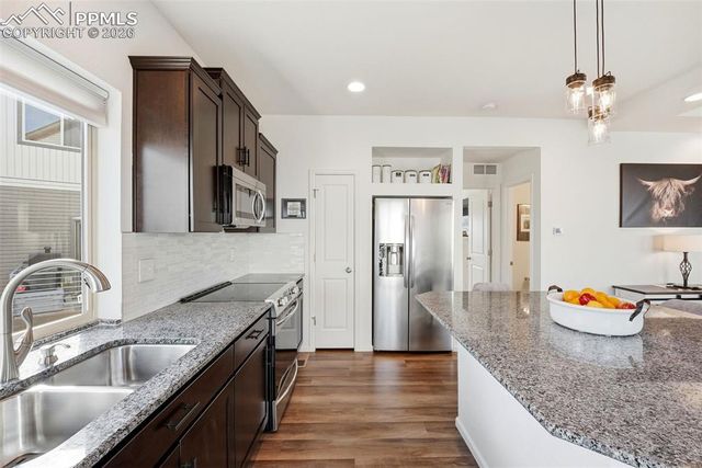 6048 Ashmore Lane, Colorado Springs, CO 80927