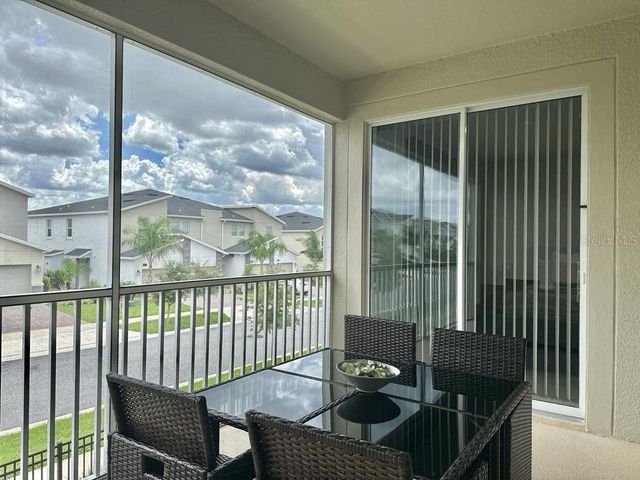 8867 CABOT CLIFFS DRIVE 104, Davenport, FL 33896