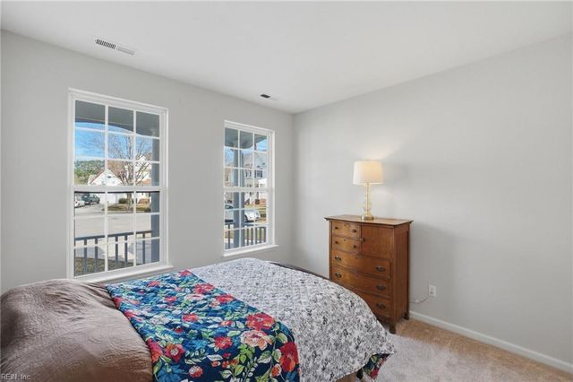 2505 Unbridled LN, Virginia Beach, VA 23456