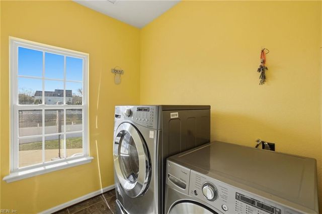 2505 Unbridled LN, Virginia Beach, VA 23456