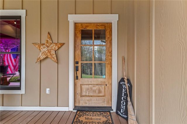 5240 Highway 17, Clarkesville, GA 30523