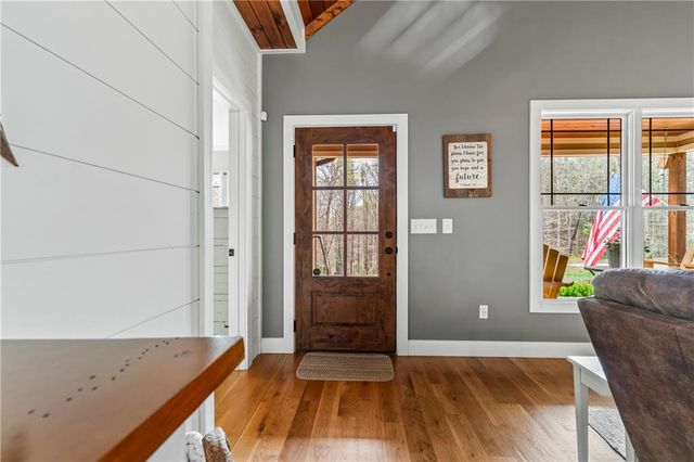 5240 Highway 17, Clarkesville, GA 30523