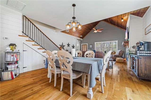 5240 Highway 17, Clarkesville, GA 30523