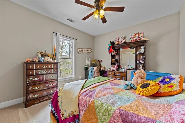 5240 Highway 17, Clarkesville, GA 30523