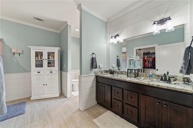 5240 Highway 17, Clarkesville, GA 30523