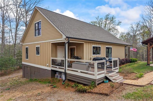 5240 Highway 17, Clarkesville, GA 30523