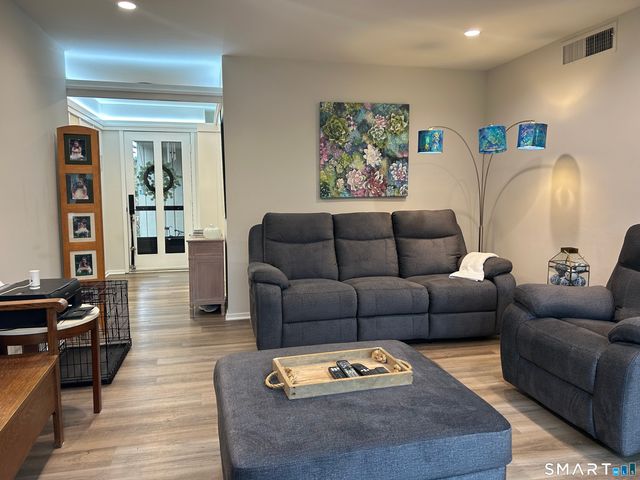 29 Heritage Village D, Southbury, CT 06488