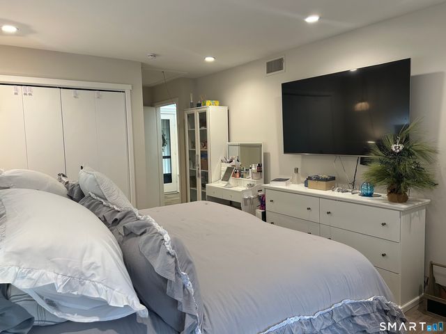 29 Heritage Village D, Southbury, CT 06488