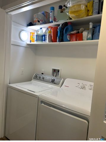 29 Heritage Village D, Southbury, CT 06488