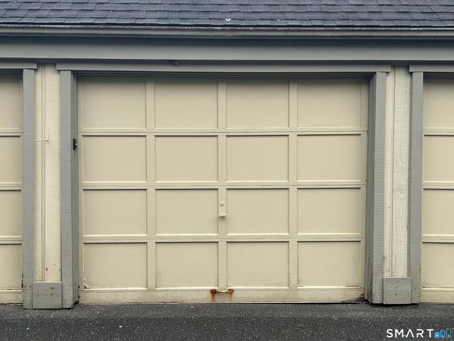 29 Heritage Village D, Southbury, CT 06488