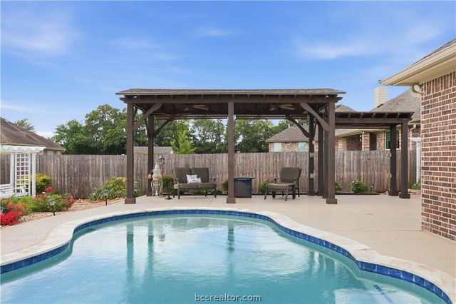 2709 Colony Vista Court, Bryan, TX 77808