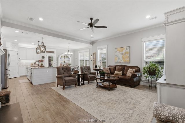 2709 Colony Vista Court, Bryan, TX 77808