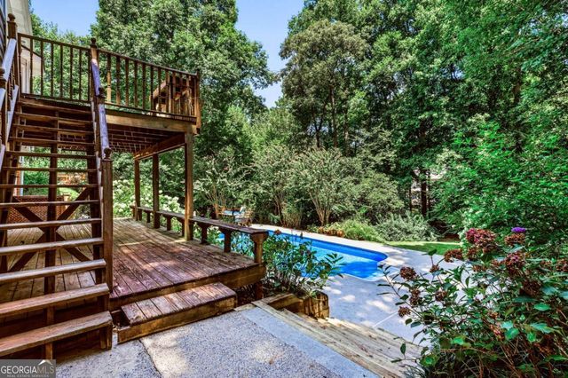 1132 Mary Lee Lane SW, Lilburn, GA 30047