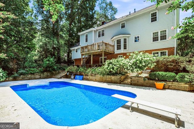 1132 Mary Lee Lane SW, Lilburn, GA 30047