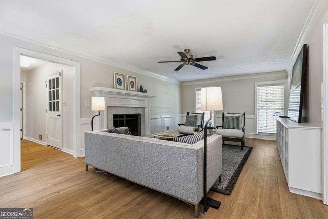 1132 Mary Lee Lane SW, Lilburn, GA 30047