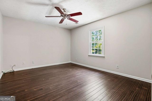 1132 Mary Lee Lane SW, Lilburn, GA 30047