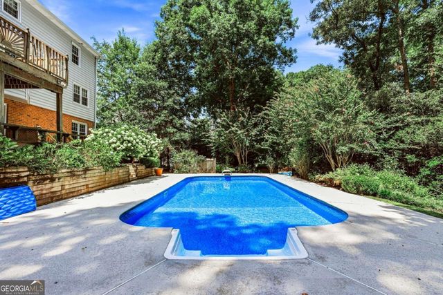 1132 Mary Lee Lane SW, Lilburn, GA 30047