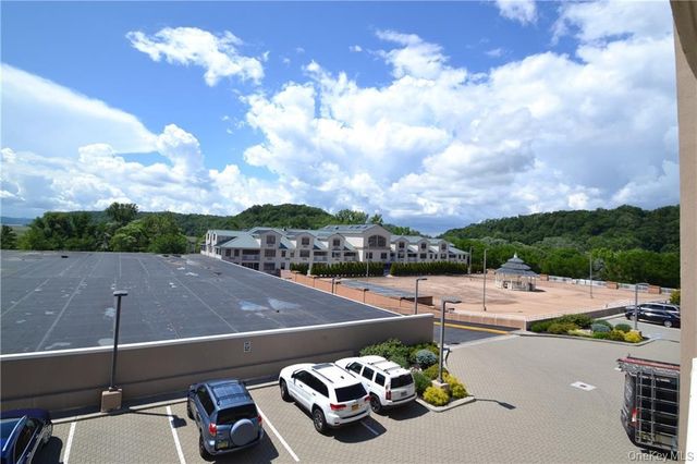 318 Harbor Cove 318, Piermont, NY 10968