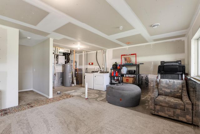 8521 Gateway Circle, Monticello, MN 55362
