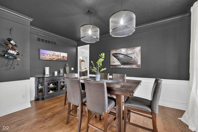 13082 Knights Way, Fishers, IN 46037