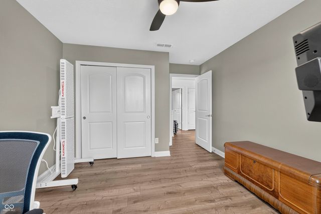 13082 Knights Way, Fishers, IN 46037