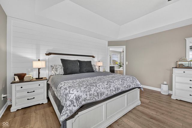 13082 Knights Way, Fishers, IN 46037