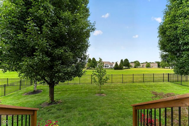 13082 Knights Way, Fishers, IN 46037