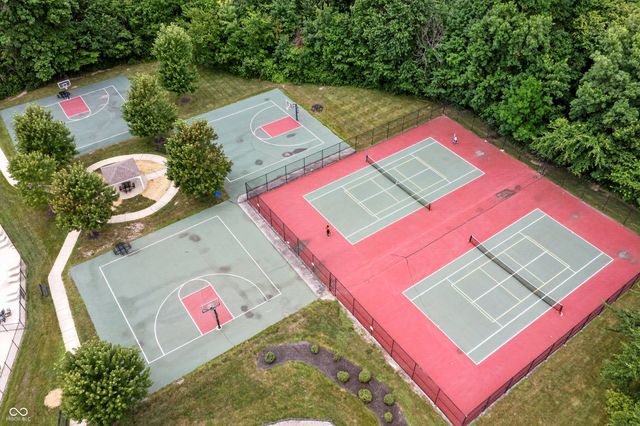 13082 Knights Way, Fishers, IN 46037