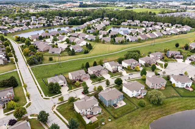 13082 Knights Way, Fishers, IN 46037
