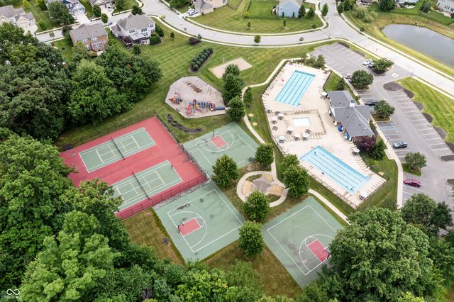 13082 Knights Way, Fishers, IN 46037