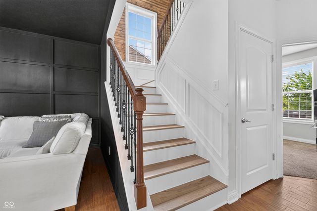 13082 Knights Way, Fishers, IN 46037