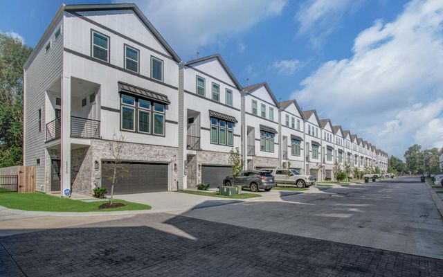 5309 Donovan Gardens Lane, Houston, TX 77091