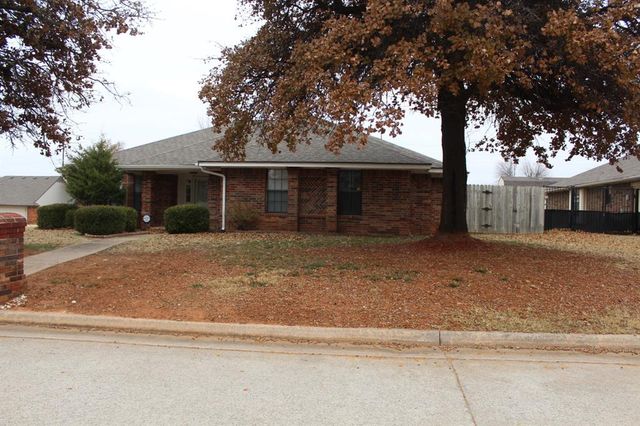 10601 Songbird Lane, Midwest City, OK 73130