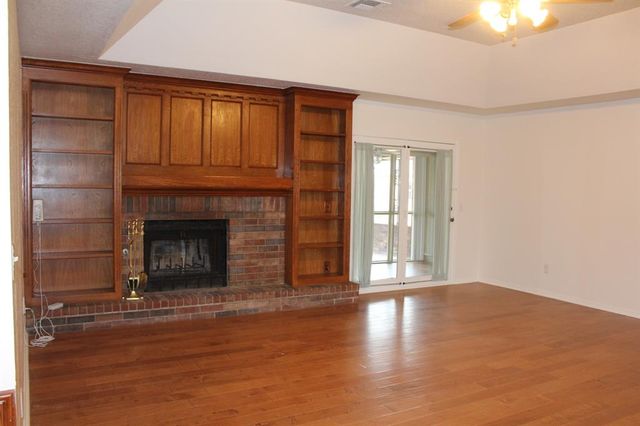 10601 Songbird Lane, Midwest City, OK 73130