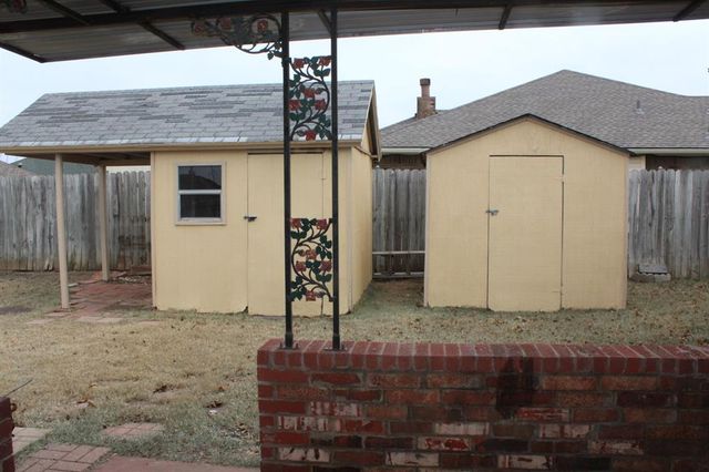 10601 Songbird Lane, Midwest City, OK 73130