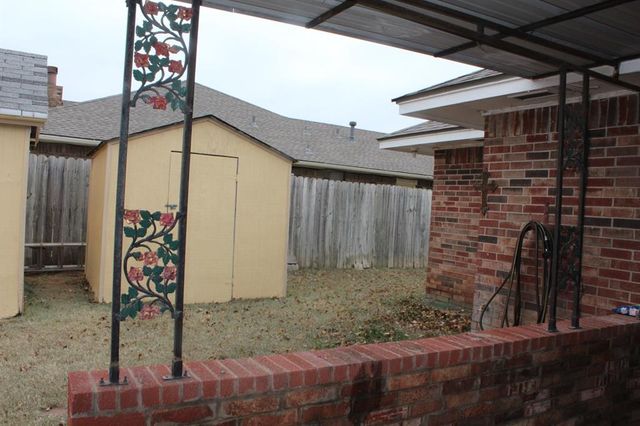 10601 Songbird Lane, Midwest City, OK 73130