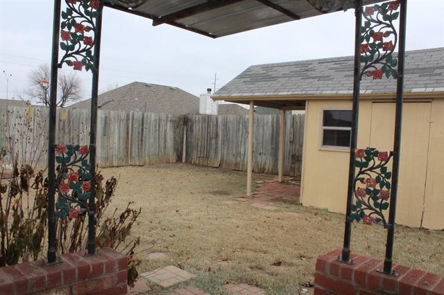 10601 Songbird Lane, Midwest City, OK 73130