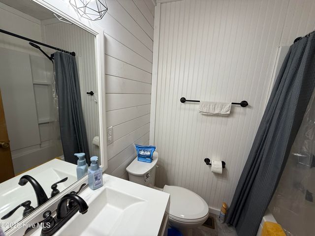 436 Nelson Drive, Jacksonville, NC 28540