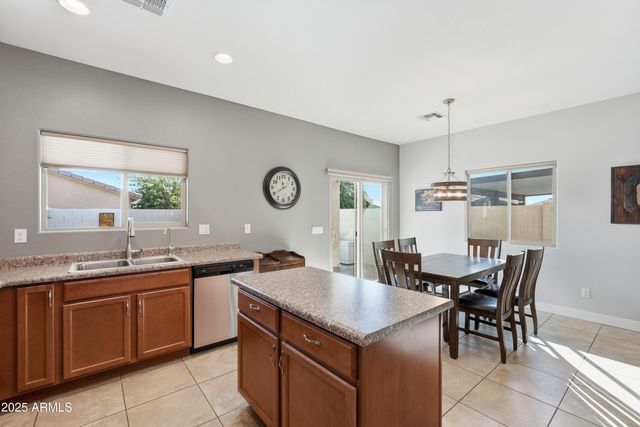 1815 S Hayley Road, Apache Junction, AZ 85119