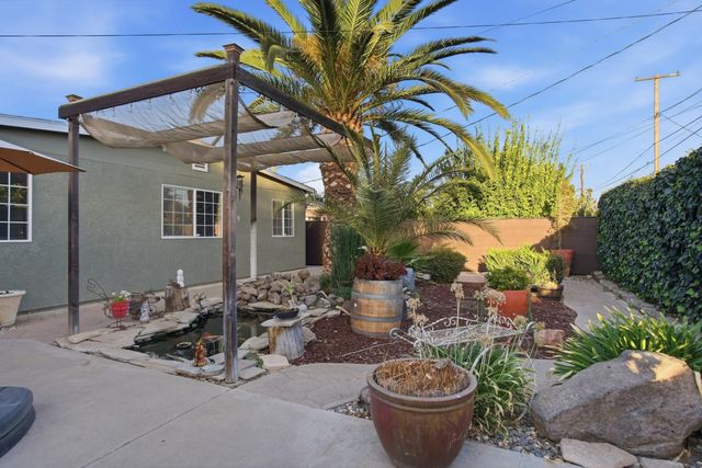 1526 Modoc Ave, Modesto, CA 95358