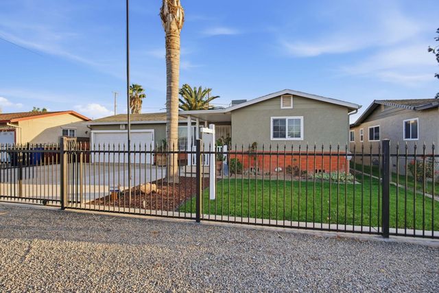 1526 Modoc Ave, Modesto, CA 95358