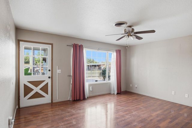 1526 Modoc Ave, Modesto, CA 95358