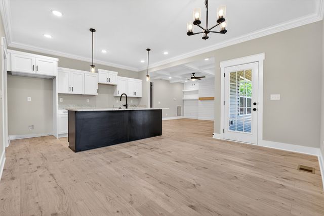 1105 Black Rock Rd, Clarksville, TN 37040