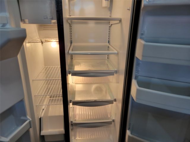 1100 Trinity Mills 2005, Carrollton, TX 75006