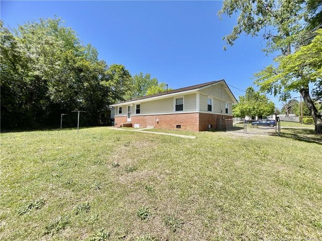6005 Blairmore Place, Fayetteville, NC 28314