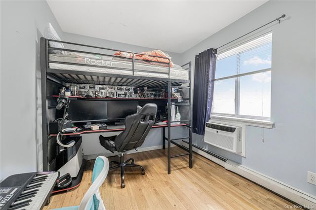 242 Prentiss Avenue, Bronx, NY 10465