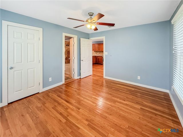 1195 W Coll Street, New Braunfels, TX 78130